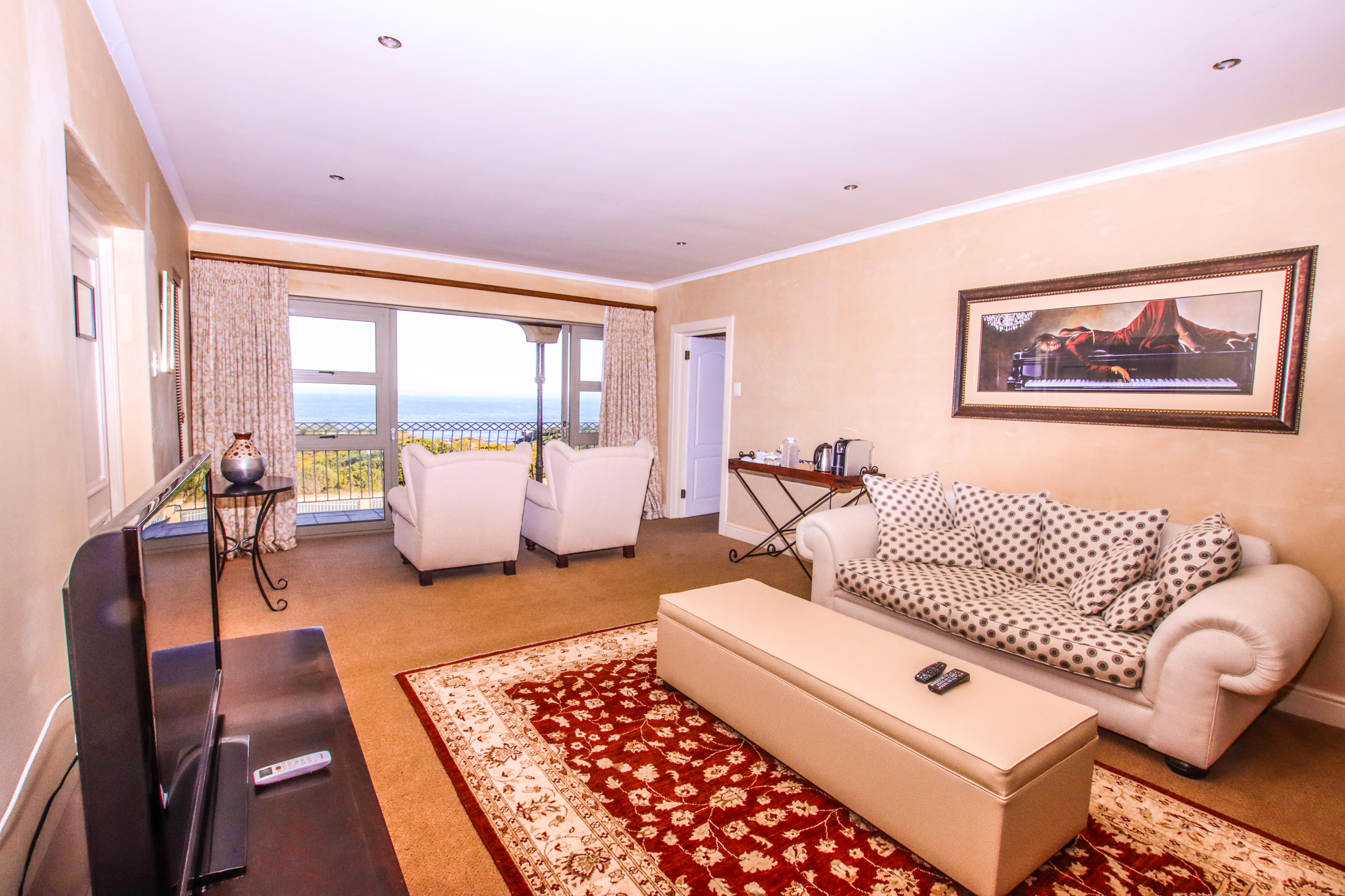 On The Cliff Guest House Hermanus Exterior photo