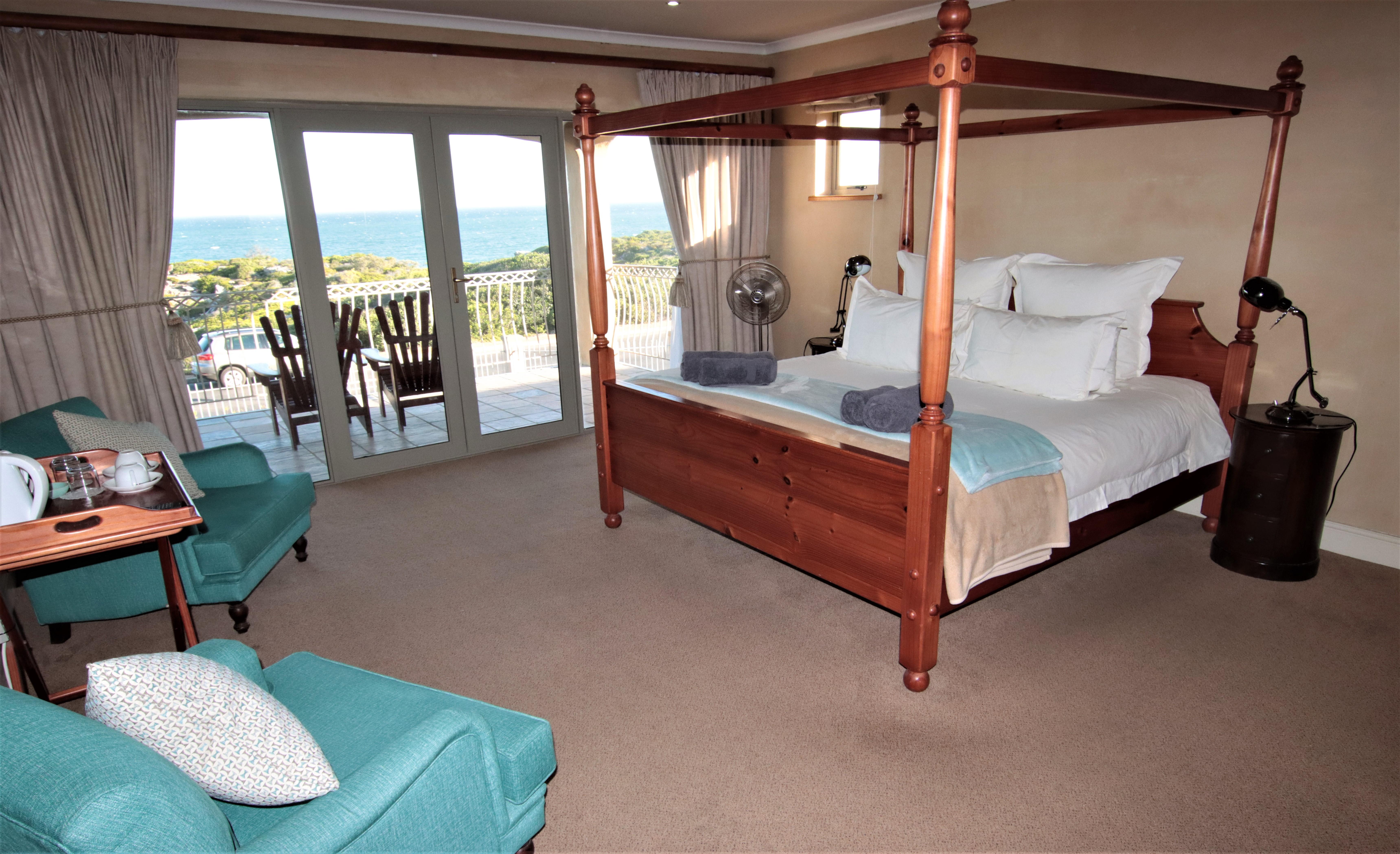 On The Cliff Guest House Hermanus Exterior photo
