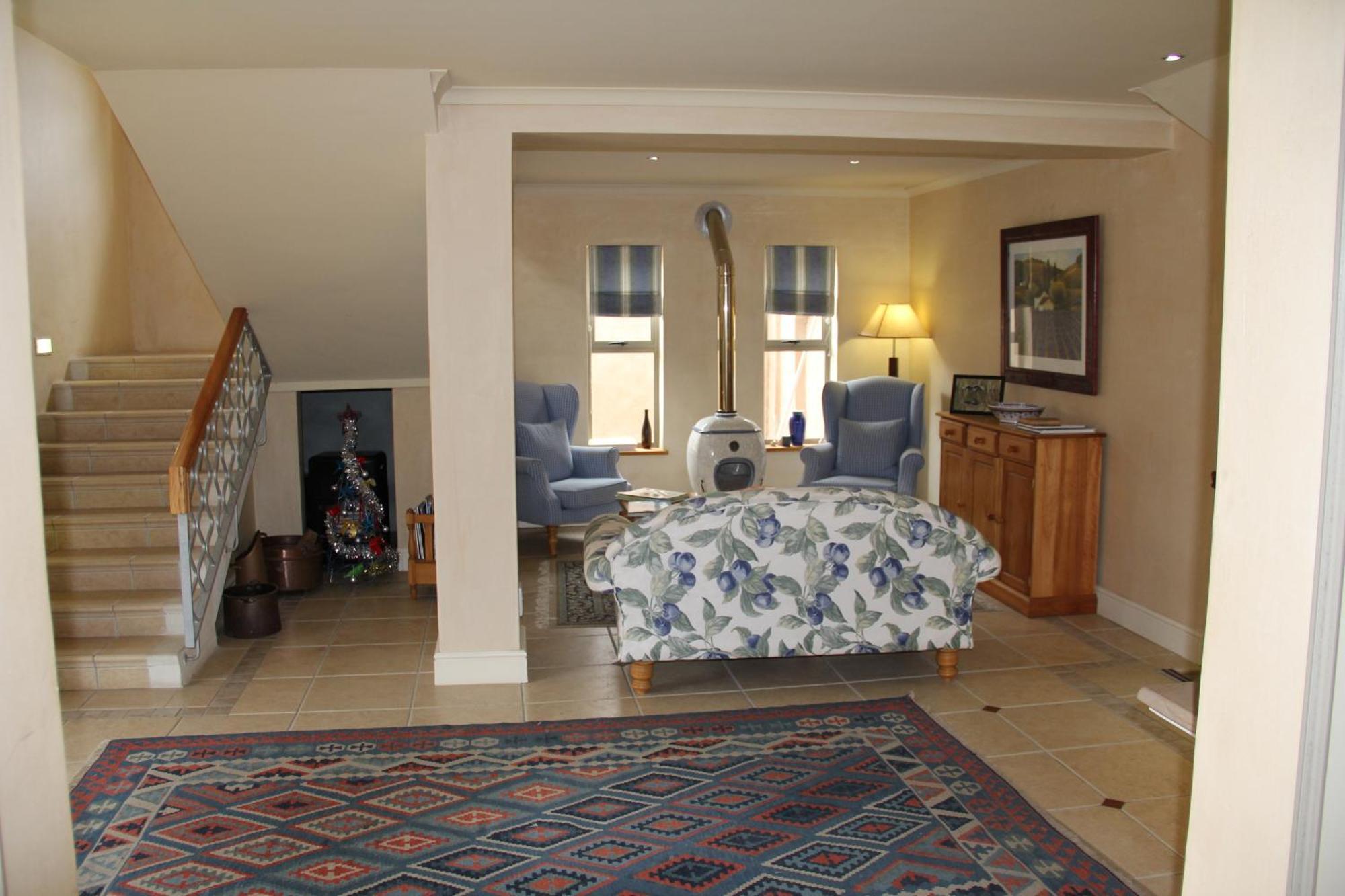On The Cliff Guest House Hermanus Exterior photo