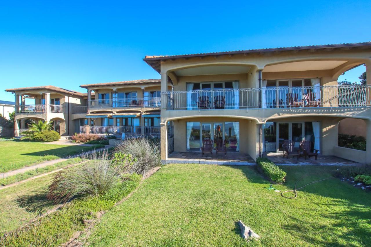 On The Cliff Guest House Hermanus Exterior photo